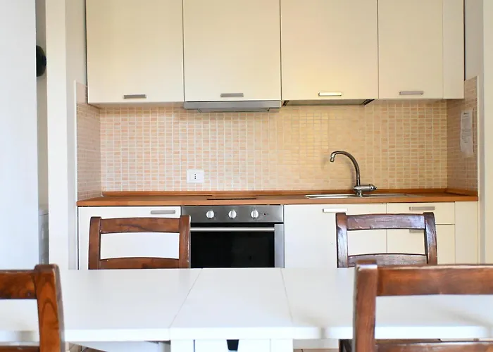 N185 - Numana, Meraviglioso Trilocale Con Terrazzo E Piscina *